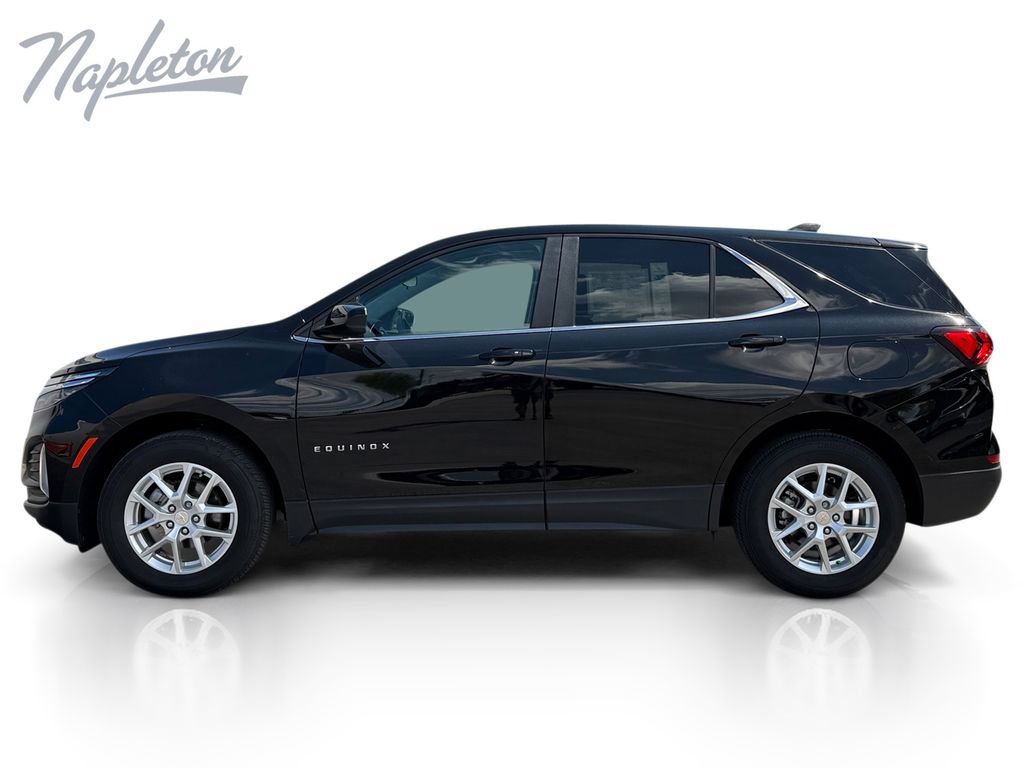 Used 2023 Chevrolet Equinox LT AWD/4WD image 2