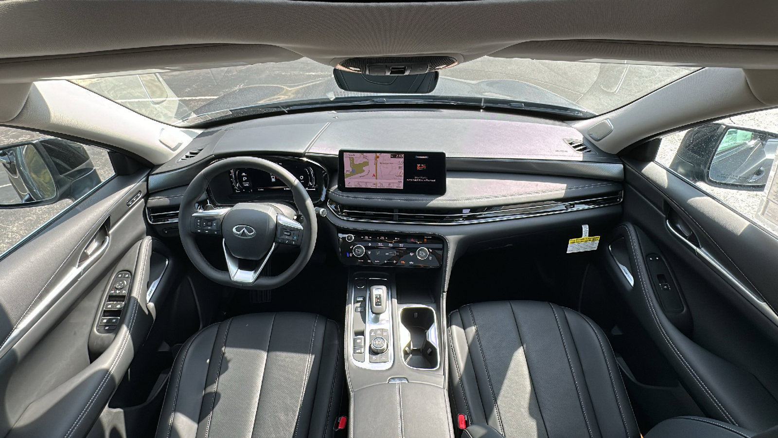 New 2025 INFINITI QX60 Luxe w/ Lighting Package (N94) image 12