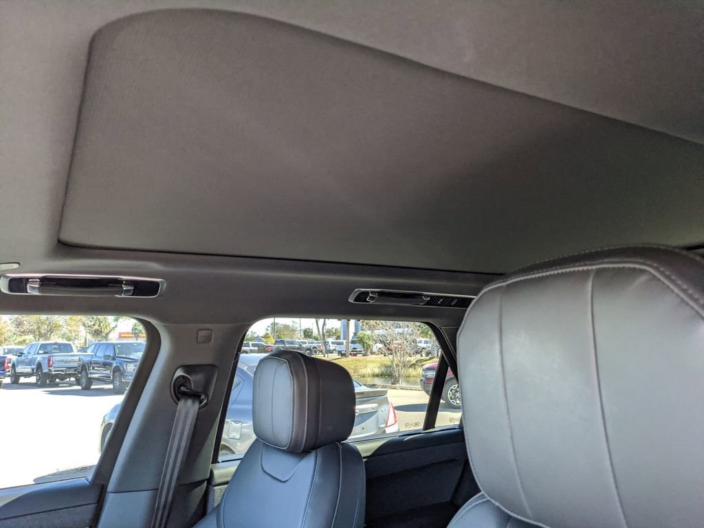 Used 2024 Land Rover Range Rover Sport Dynamic SE image 25