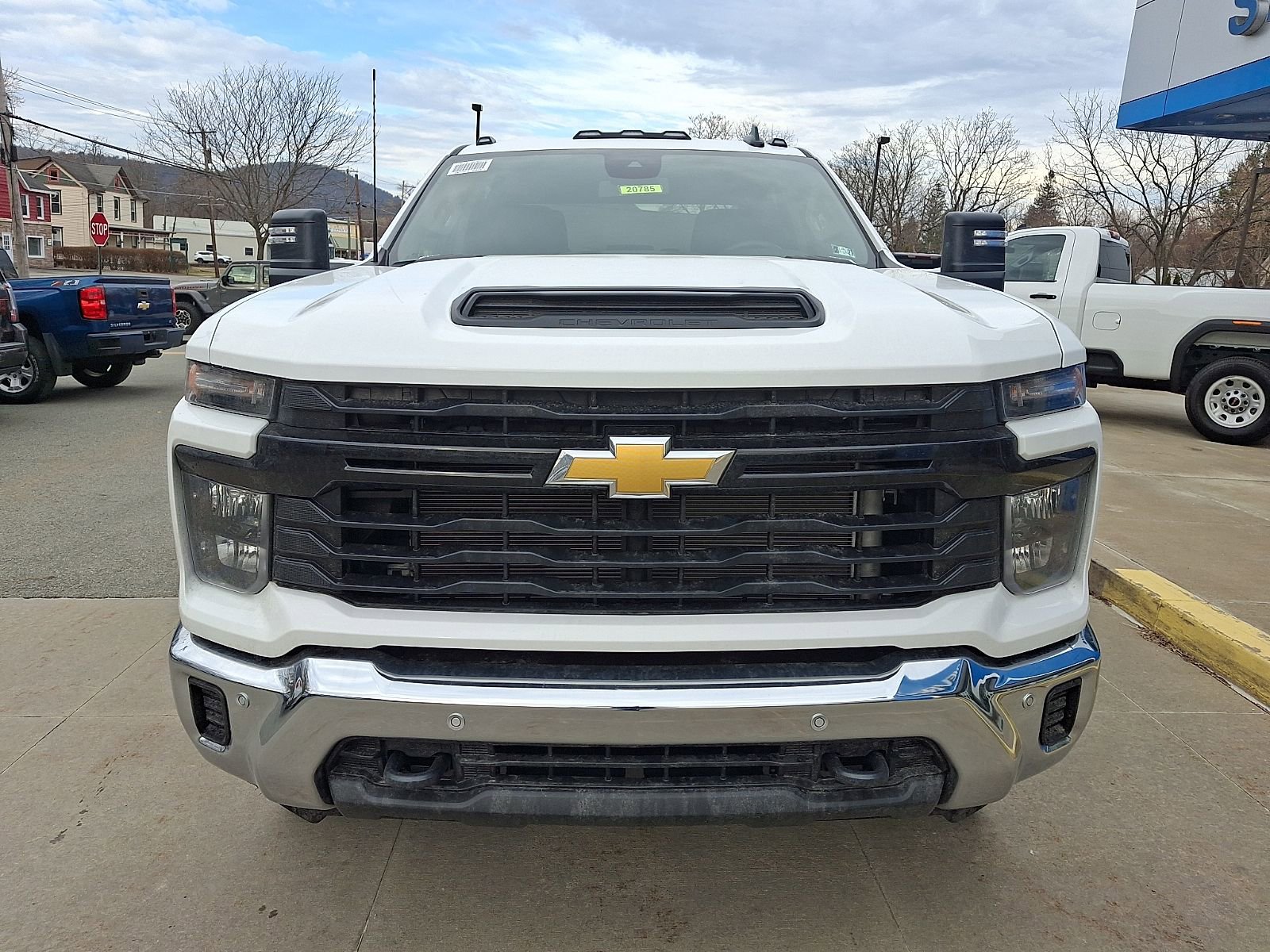 New 2026 Chevrolet Silverado 3500 W/T image 2
