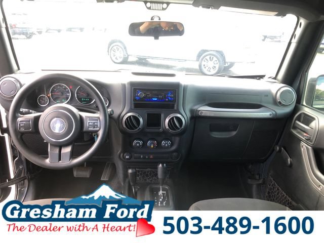 Used 2017 Jeep Wrangler Unlimited Sport w/ Max Tow Package AWD/4WD image 25