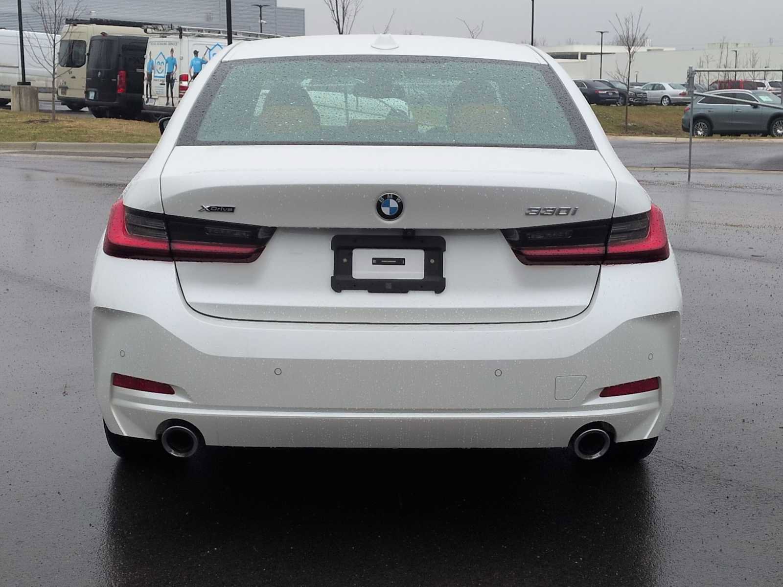 Used 2024 BMW 330i xDrive 330i xDrive w/ Convenience Package image 13