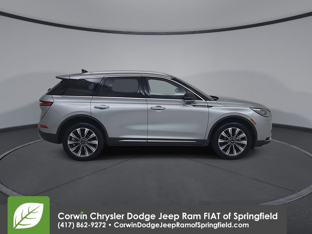 Used 2022 Lincoln Corsair Reserve w/ Equipment Group 201A AWD/4WD image 17