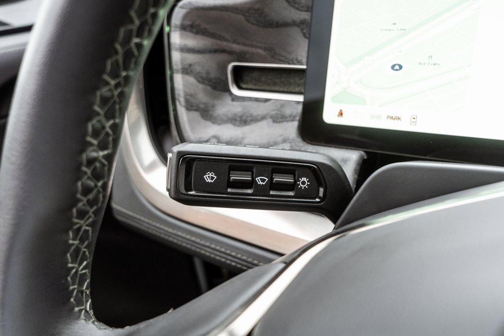 Used 2023 Rivian R1T Adventure image 24