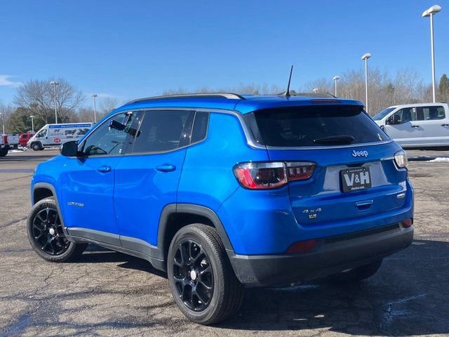 Used 2023 Jeep Compass Latitude image 22