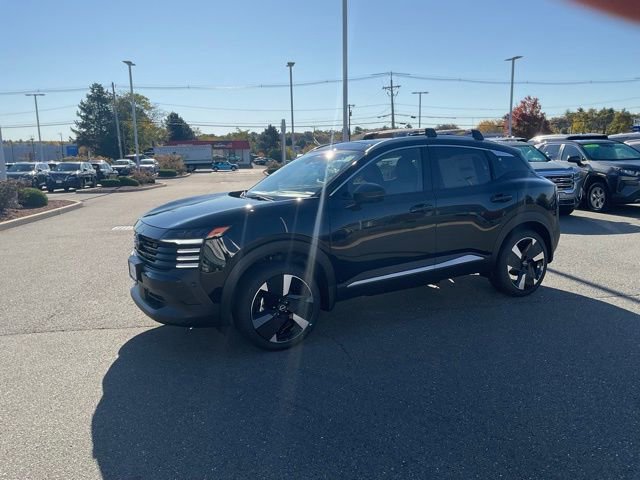 New 2026 Nissan Kicks SR w/ Cold Weather Package image 3