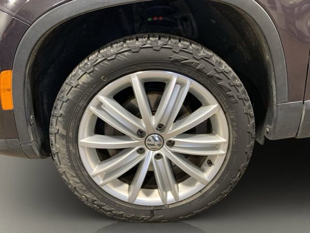 Used 2016 Volkswagen Tiguan SE AWD/4WD image 32