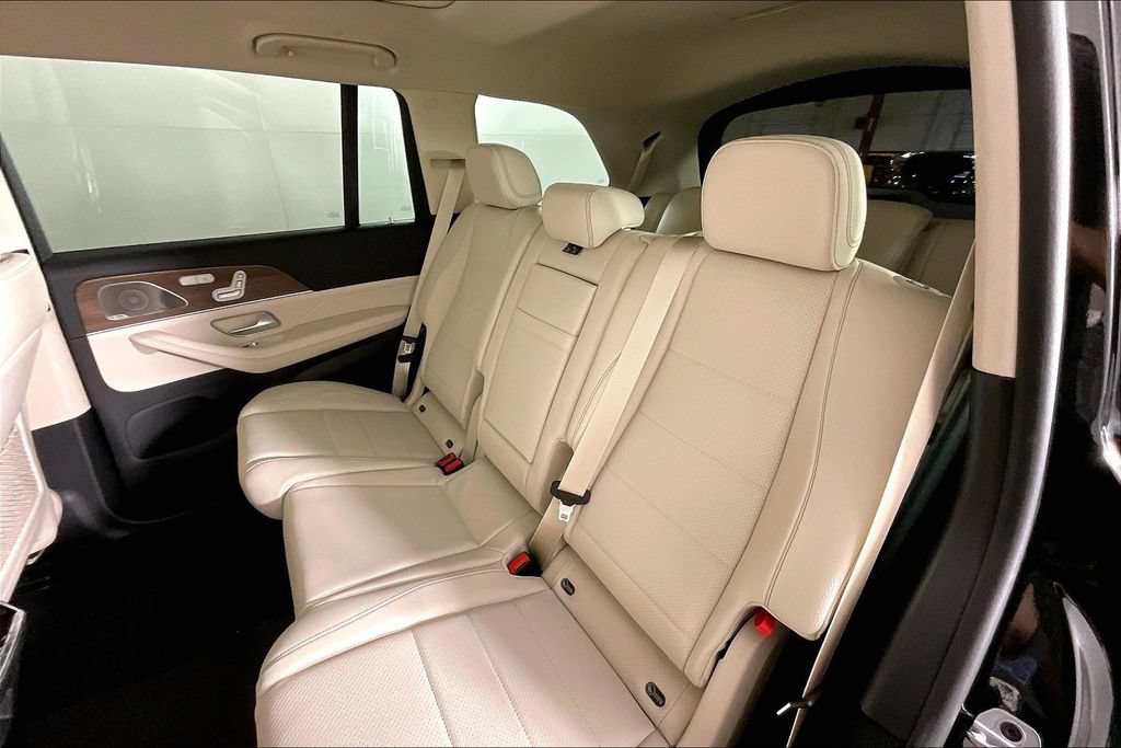 New 2026 Mercedes-Benz GLS 450 4MATIC image 10
