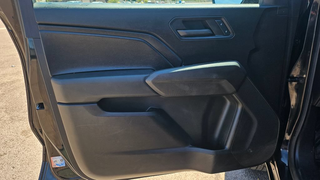 Used 2023 Chevrolet Colorado W/T RWD image 24
