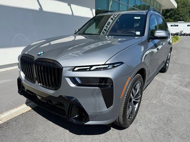 New 2026 BMW X7 xDrive40i w/ M Sport Package image 3