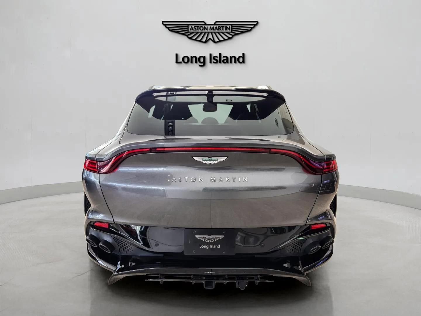 Used 2025 Aston Martin DBX 707 image 5