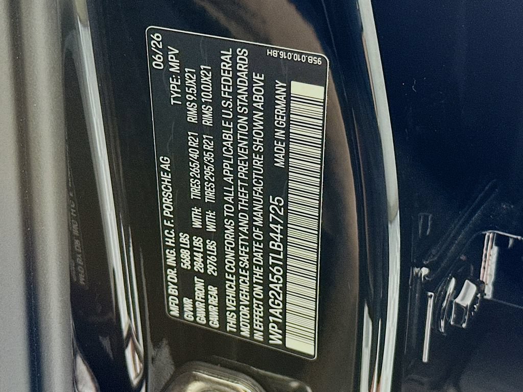 New 2026 Porsche Macan S AWD/4WD image 35