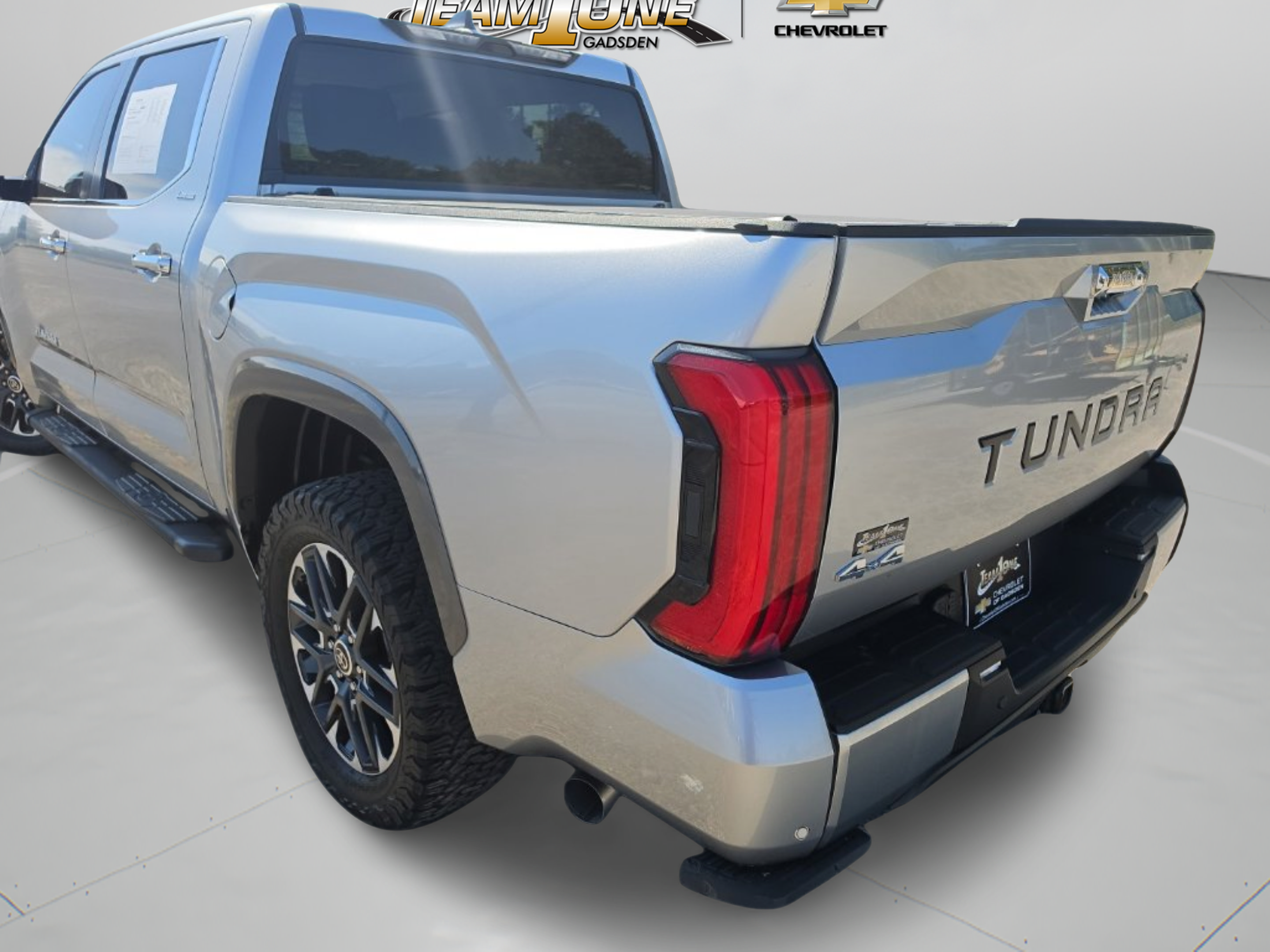 Used 2024 Toyota Tundra Limited w/ Power Package AWD/4WD image 29