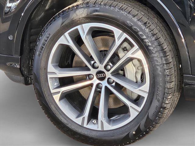 New 2026 Audi Q7 2.0T Premium AWD/4WD image 9