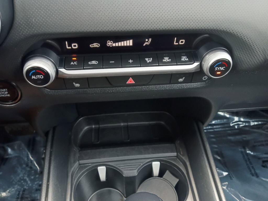 Used 2025 MAZDA CX-50 AWD 2.5 S w/ Premium Package image 4