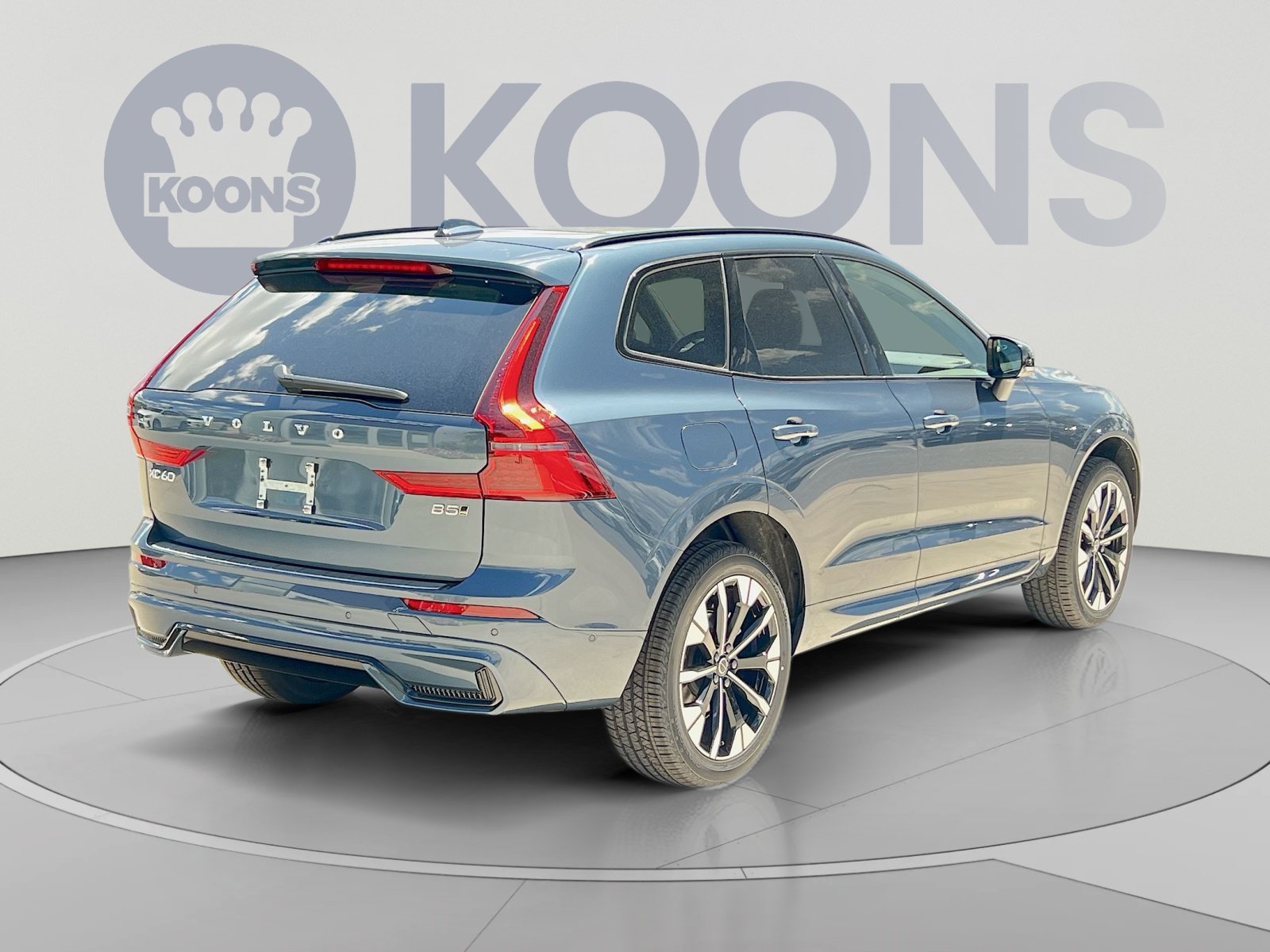 New 2026 Volvo XC60 B5 Plus w/ Protection Package Premier AWD/4WD image 11
