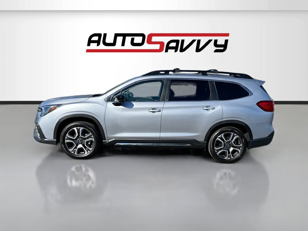 Used 2025 Subaru Ascent Limited w/ Popular Package #2 AWD/4WD image 4