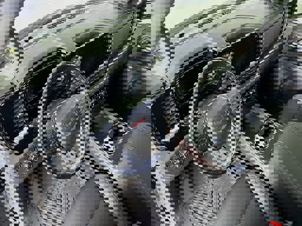 Used 2024 GMC Sierra 2500 SLT w/ SLT Premium Package image 2