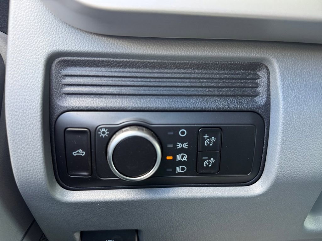 New 2026 Ford F550 4x4 Regular Cab Super Duty image 36