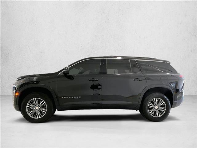 Used 2025 Chevrolet Traverse LT w/ Driver Confidence Package FWD image 6