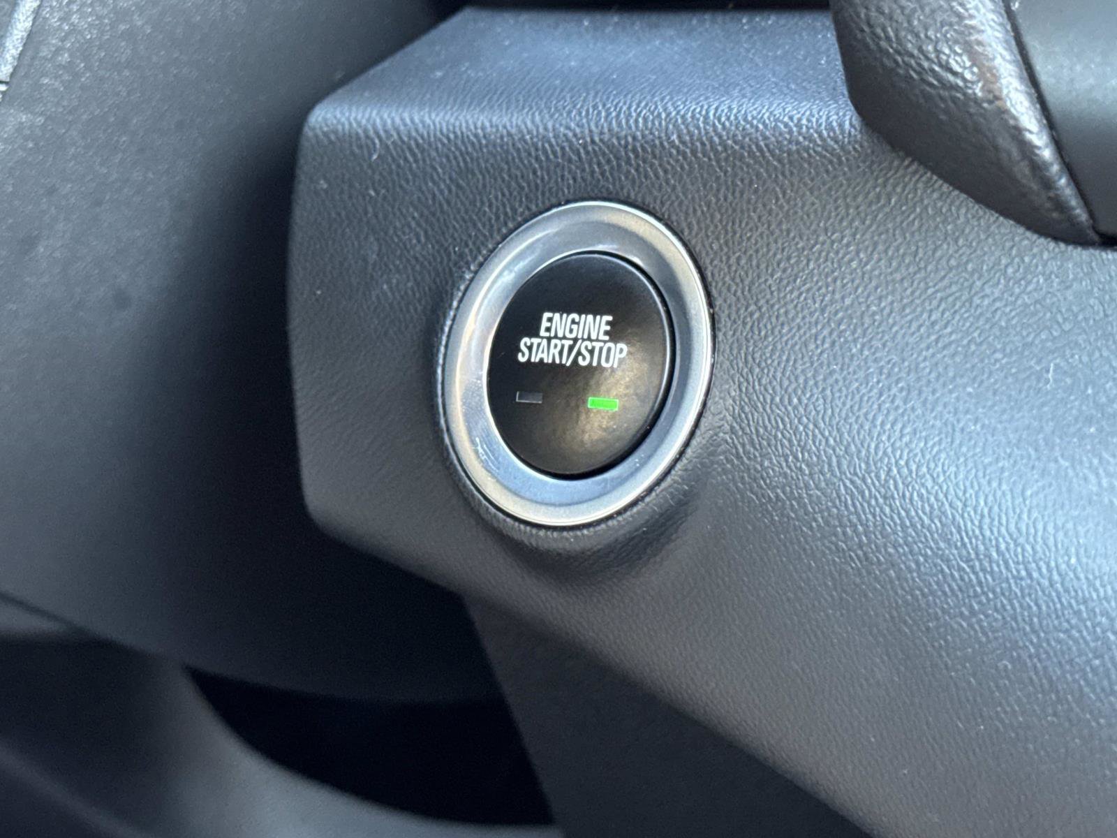 Used 2023 GMC Terrain SLT image 7