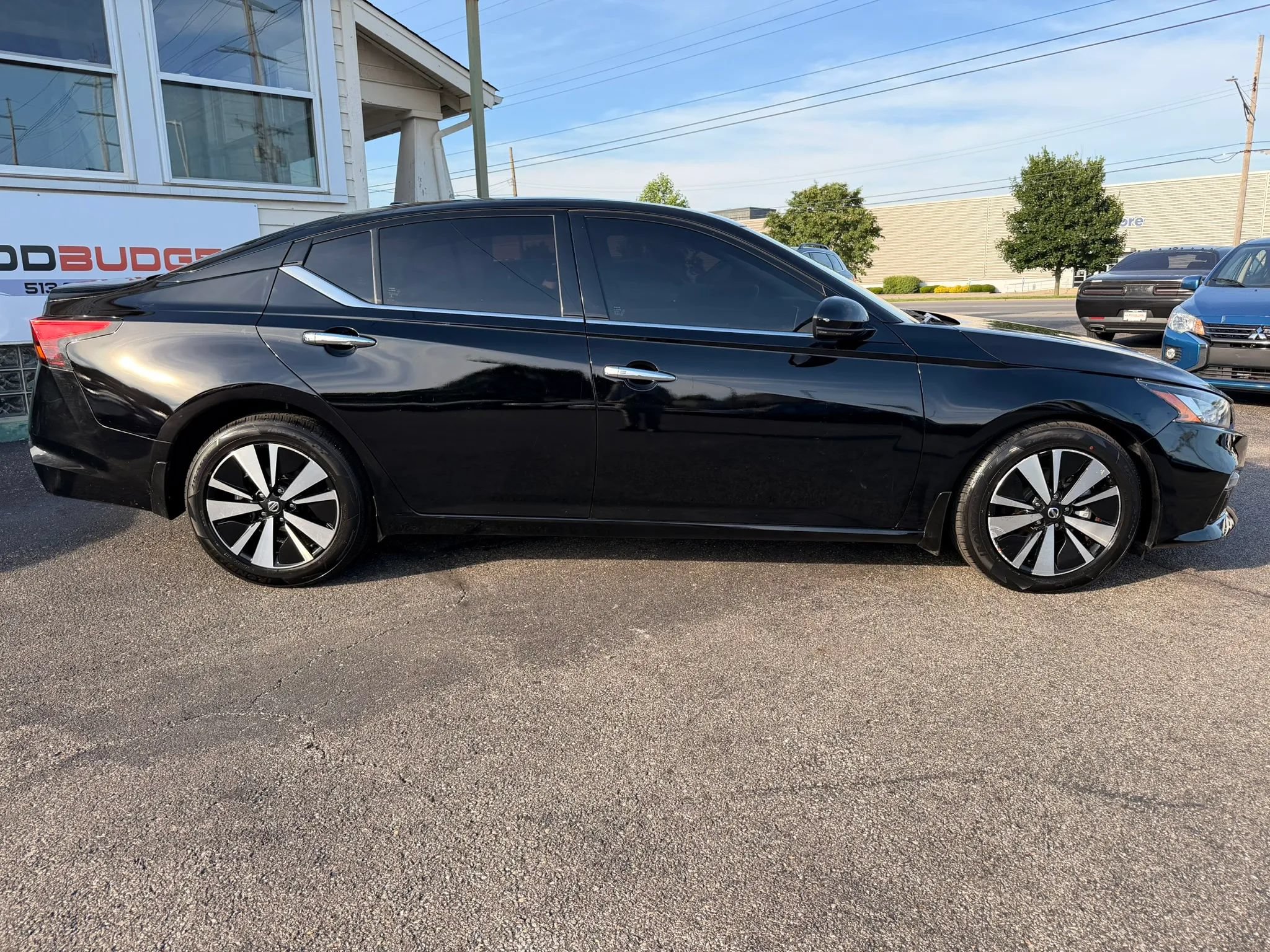 Used 2019 Nissan Altima 2.5 SV FWD image 6