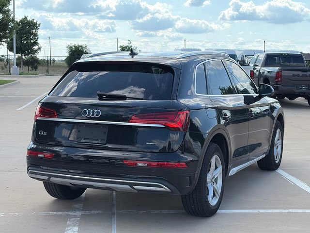 Used 2021 Audi Q5 2.0T Premium w/ Convenience Package AWD/4WD image 9