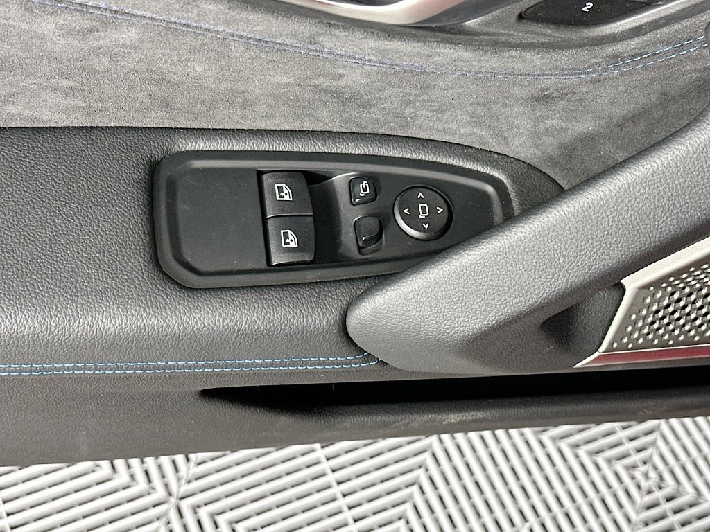 Used 2025 BMW Z4 M40i w/ Premium Package RWD image 24