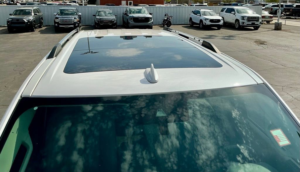 Used 2018 Ford Expedition Limited w/ Equipment Group 301A image 12