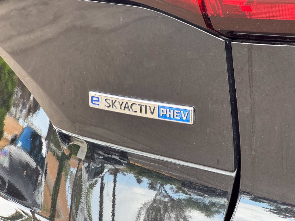 Certified 2024 MAZDA CX-90 Plug-In Hybrid w/ Premium Pkg AWD/4WD image 25