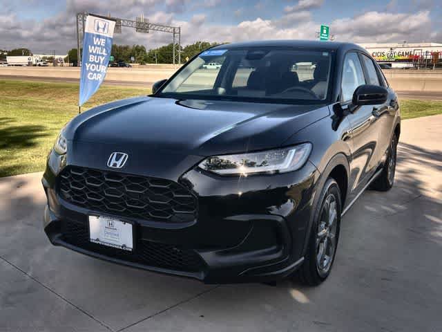 Certified 2026 Honda HR-V LX image 2