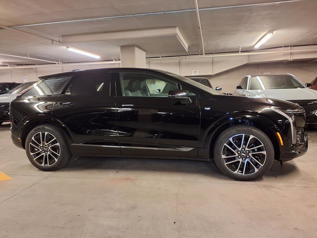 New 2026 Cadillac Optiq Sport 1 image 4