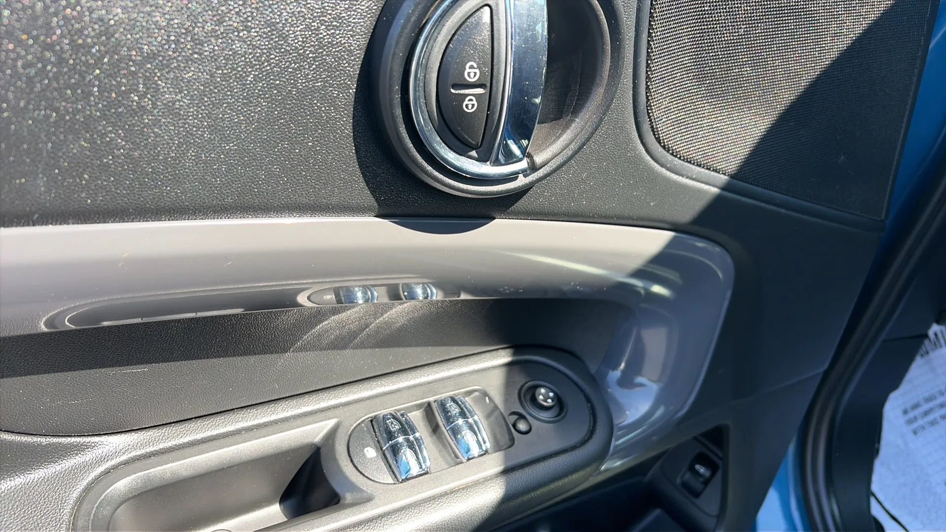 Used 2018 MINI Cooper Countryman S w/ Premium Package AWD/4WD image 11