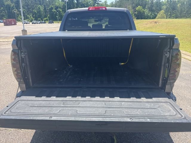 Used 2018 Toyota Tundra SR5 w/ SR5 Upgrade Package image 10