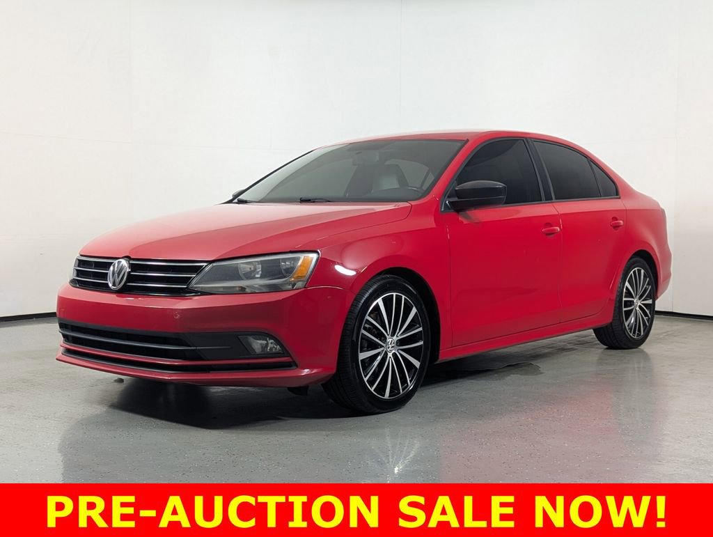 Used 2016 Volkswagen Jetta Sport FWD image 3