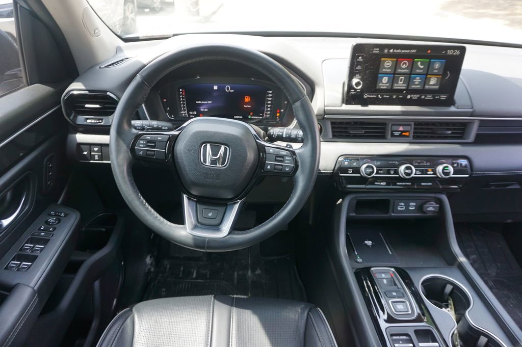 Used 2023 Honda Pilot Elite image 6