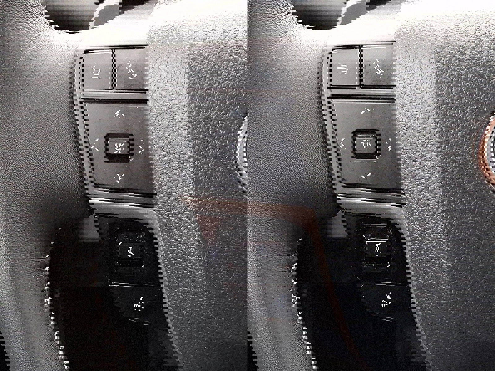 Used 2026 Toyota Camry SE FWD image 20