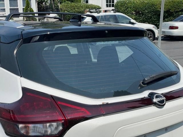 Certified 2023 Nissan Kicks SV FWD image 20