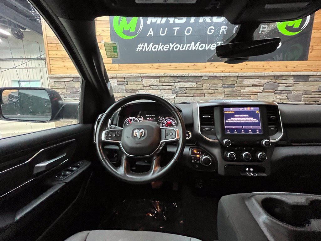 Used 2024 RAM 1500 Big Horn AWD/4WD image 23