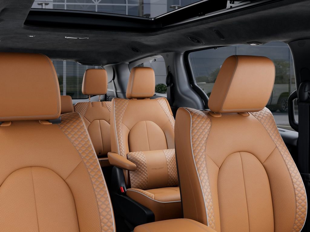New 2026 Chrysler Pacifica Pinnacle image 26