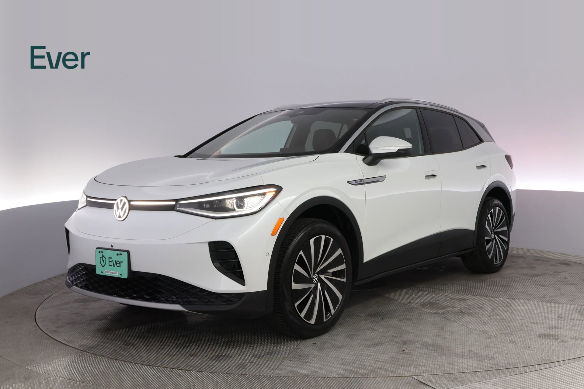 Used 2023 Volkswagen ID.4 Pro S Plus AWD/4WD image 2