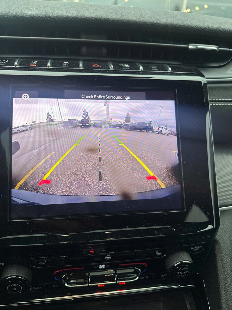Used 2023 Jeep Grand Cherokee Altitude AWD/4WD image 17