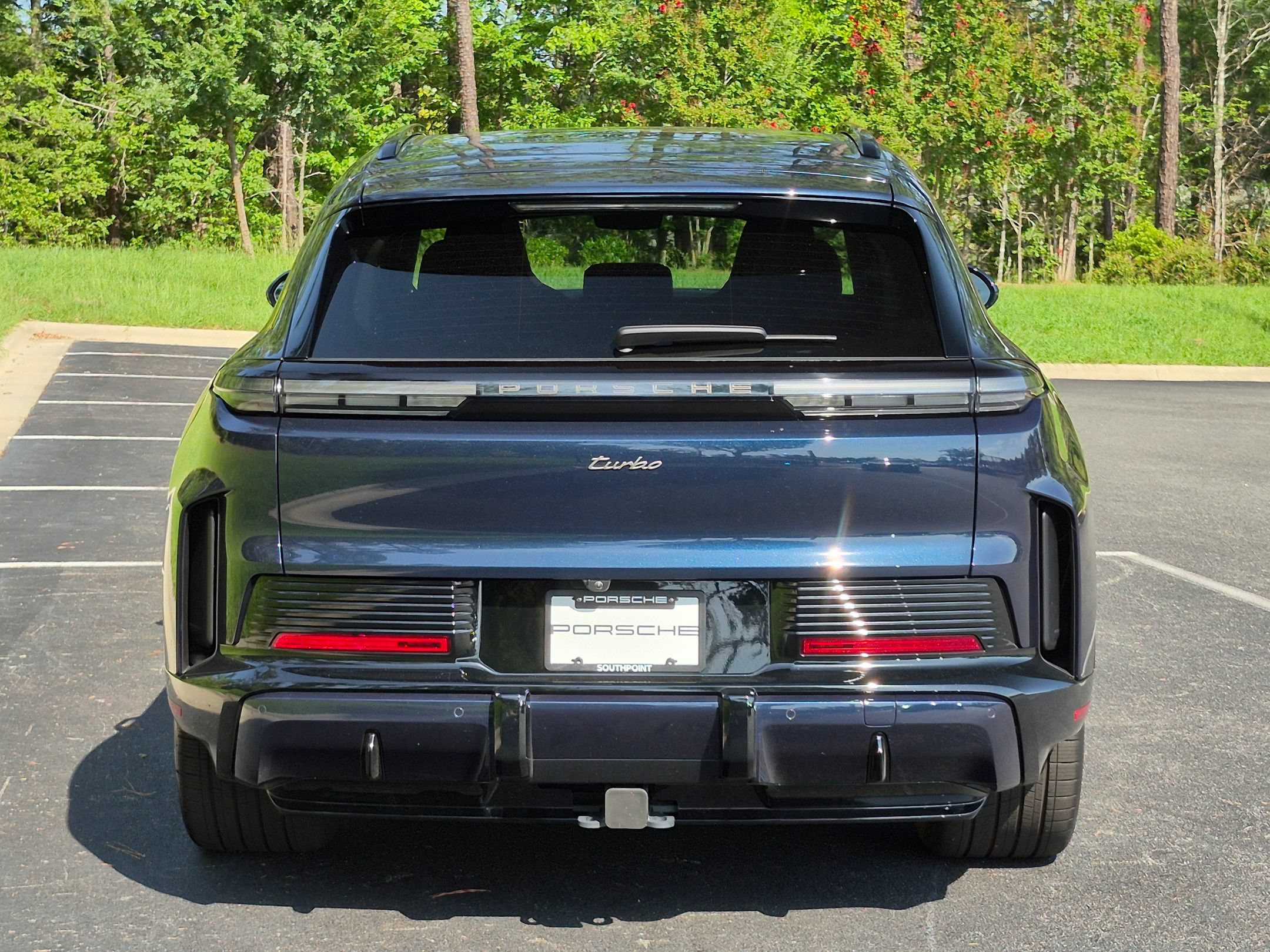 New 2026 Porsche Cayenne Turbo Electric AWD/4WD image 29