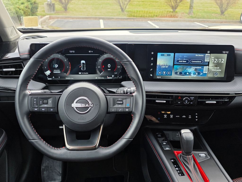 Used 2025 Nissan Kicks SR image 33