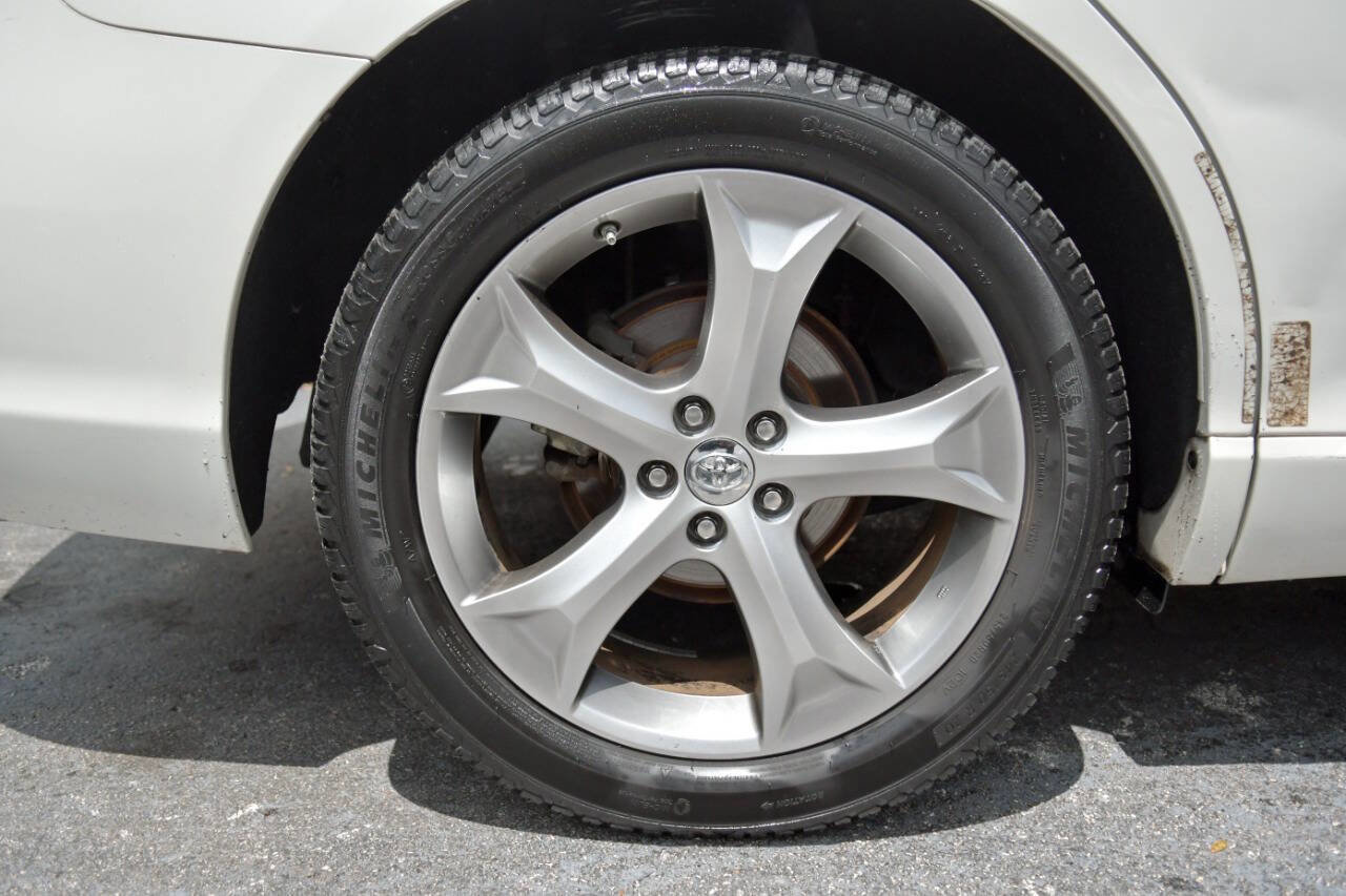 Used 2013 Toyota Venza Limited w/ Tow Prep Pkg image 31