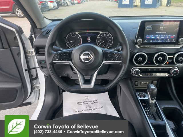 Used 2025 Nissan Sentra SV image 21