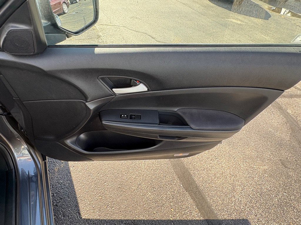 Used 2012 Honda Accord LX image 16