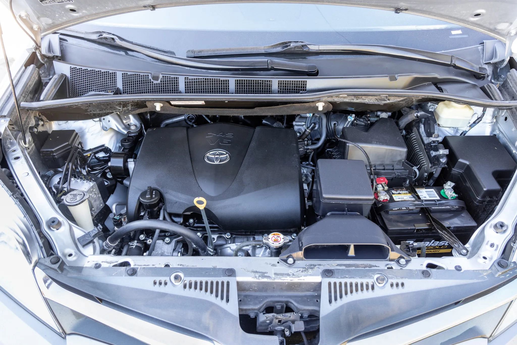 Used 2018 Toyota Sienna XLE image 35