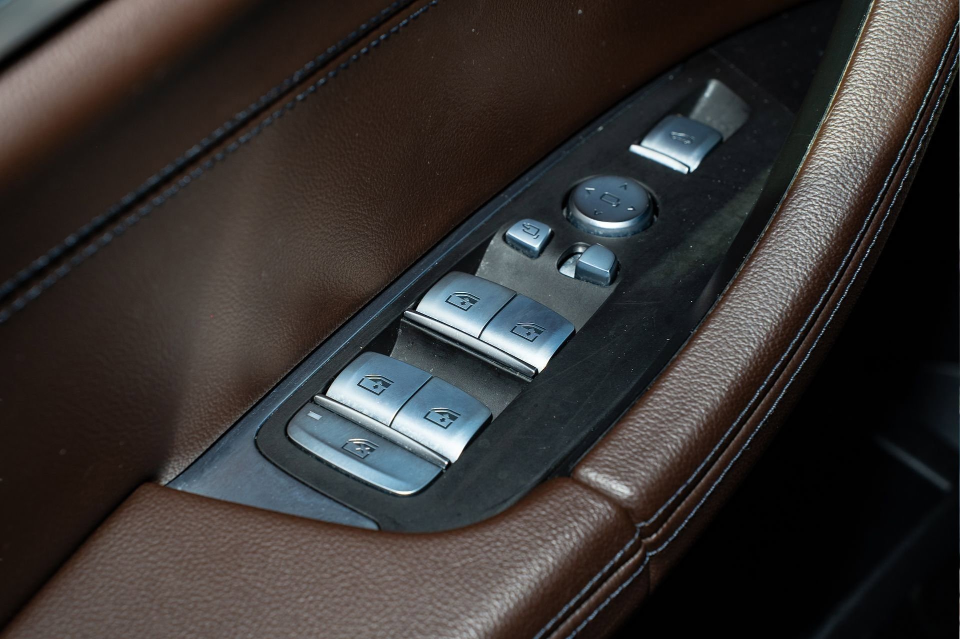 Used 2023 BMW X4 M40i w/ Premium Package image 25