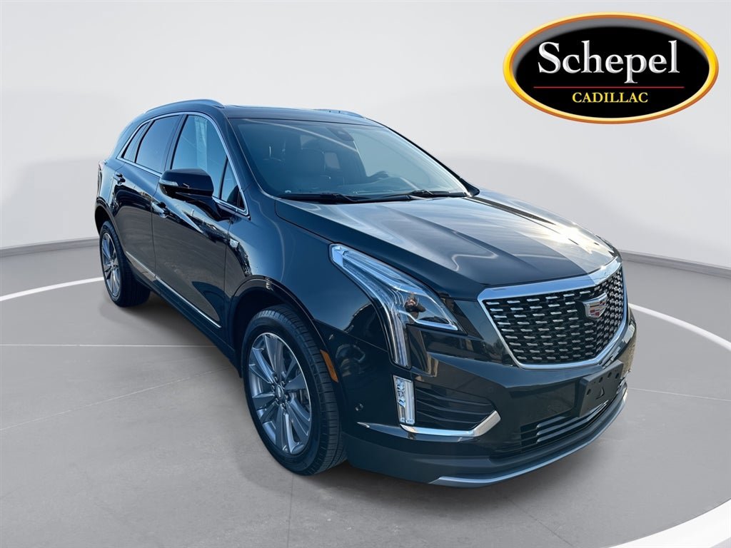 Certified 2025 Cadillac XT5 Premium Luxury w/ Technology Package AWD/4WD image 1